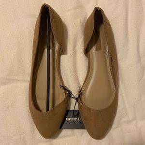 FOREVER 21 flats